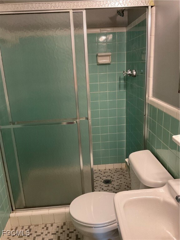 Building Photo - 2544 First St