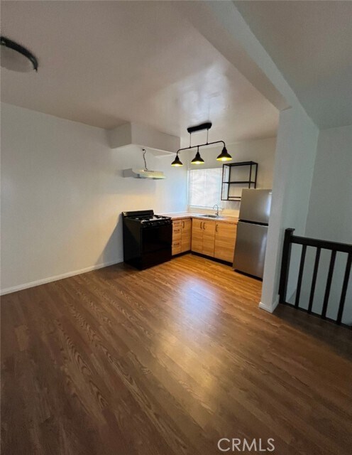 Building Photo - 1777 Cerritos Ave