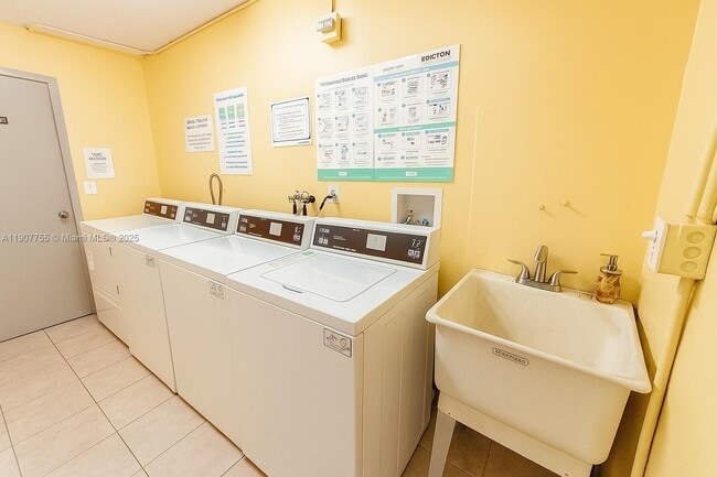 Building Photo - 200 172nd St