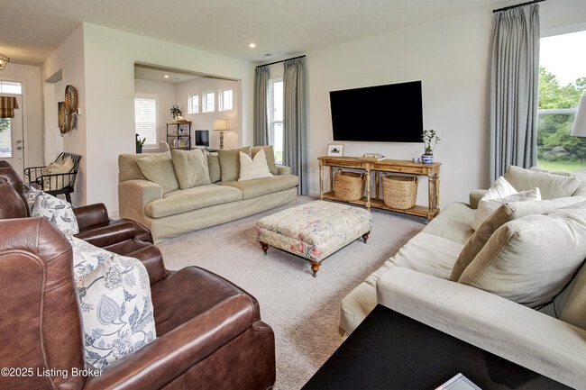Building Photo - 3407 Grassland Ct