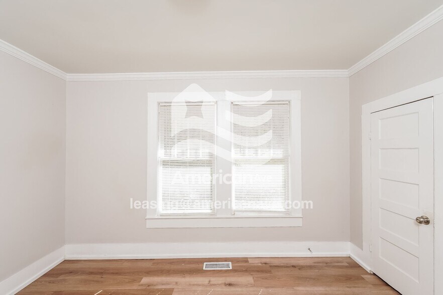 Building Photo - 1220 Ford Ave