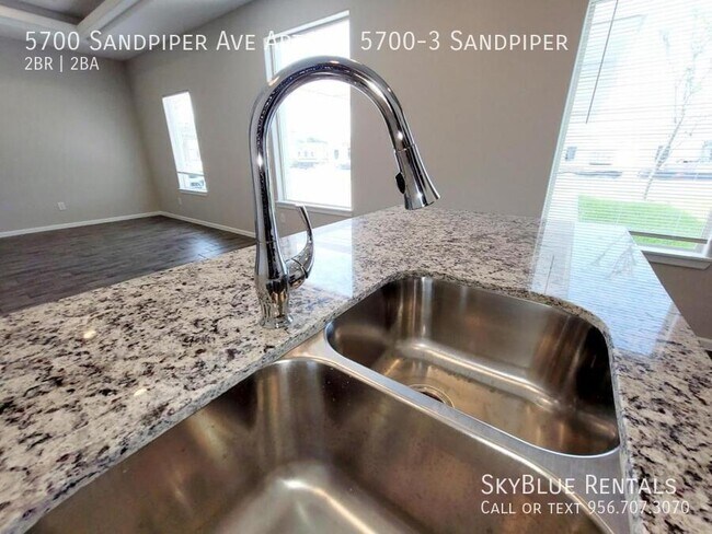 Building Photo - 5700 Sandpiper Ave