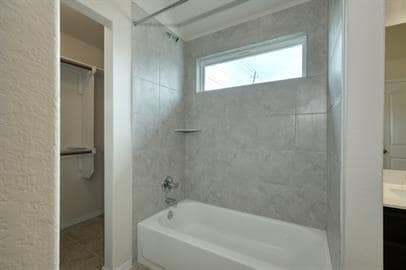 Building Photo - 11509 Lago de Garda Dr
