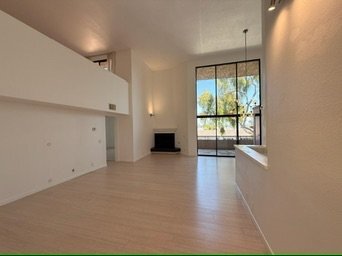 Building Photo - 11077 Palms Blvd