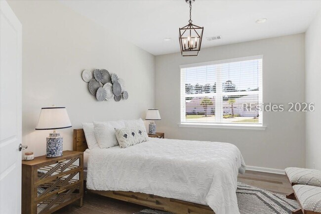 Building Photo - 144 Coral Reef Wy