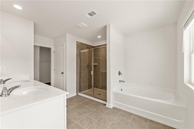 Building Photo - 3111 Greyton Dr