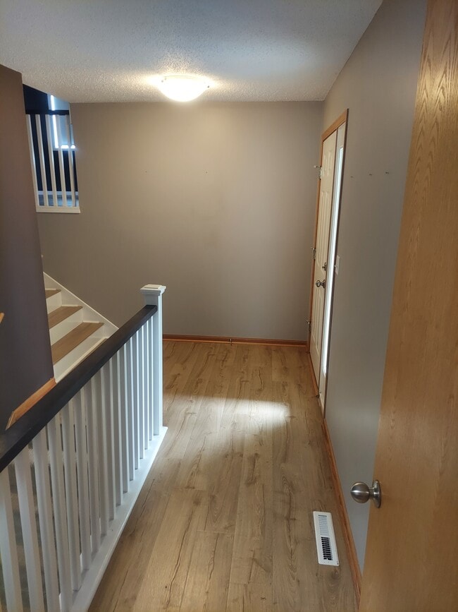 Building Photo - 5176 54th Ave NW