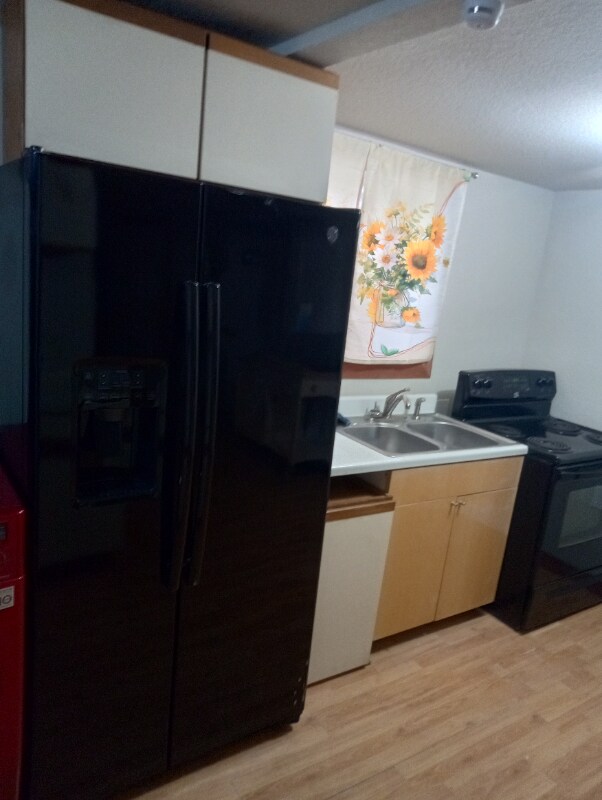 Building Photo - 408 Dunmire St