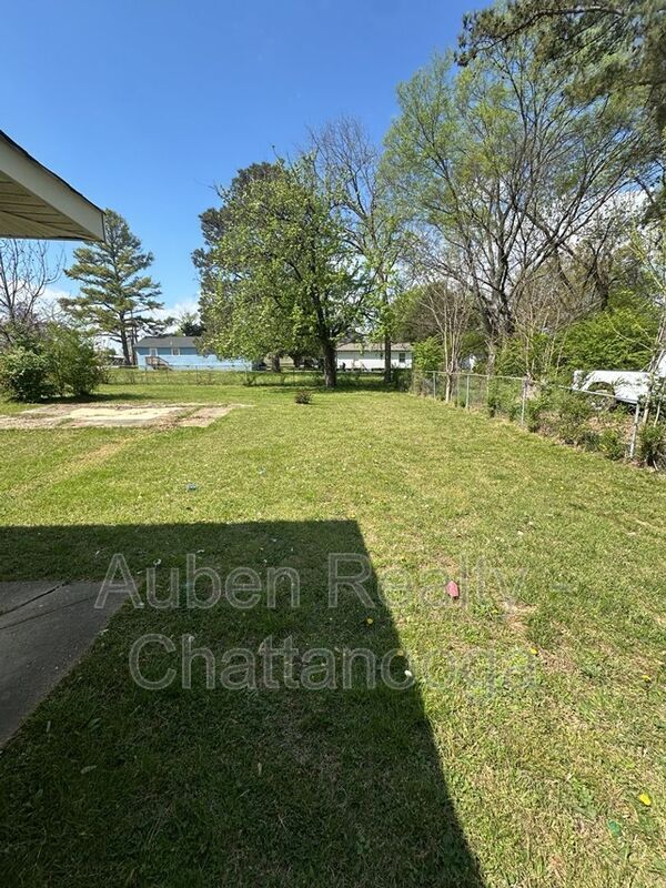 Building Photo - 1801 Rankin St