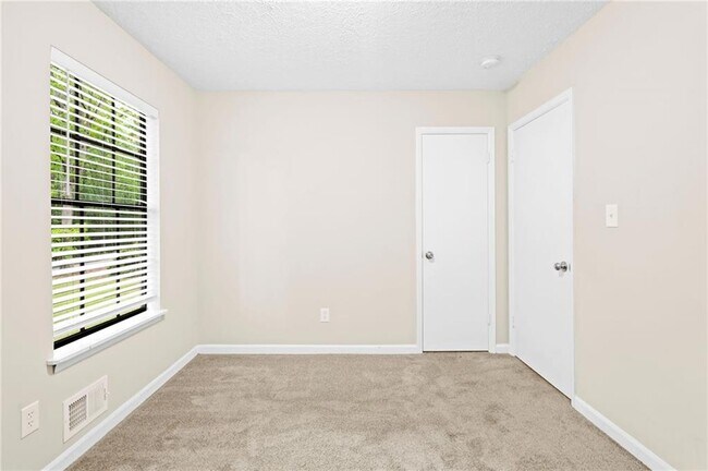 Building Photo - 1756 Harbin Rd SW