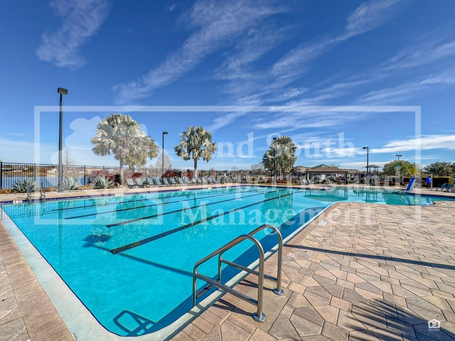 Building Photo - 6720 Great Bear Dr