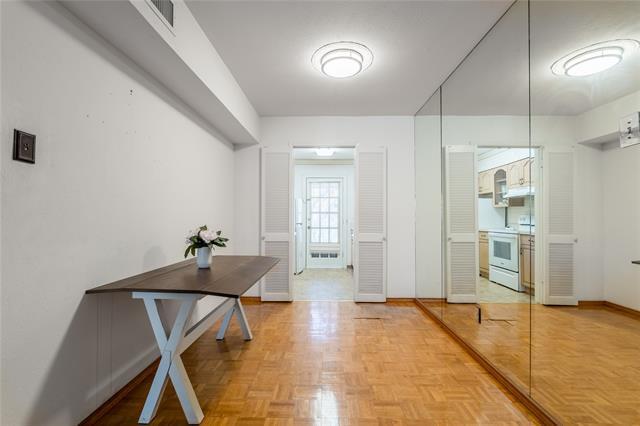 Building Photo - 12888 Montfort Dr