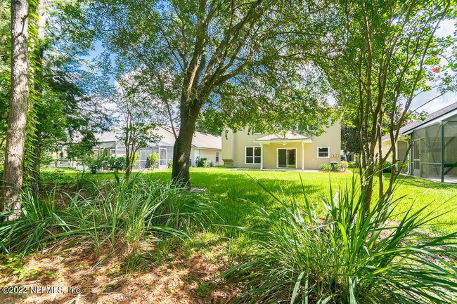 Building Photo - 825 Marjories Way