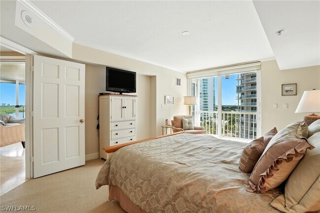 Building Photo - 20 Seagate Dr