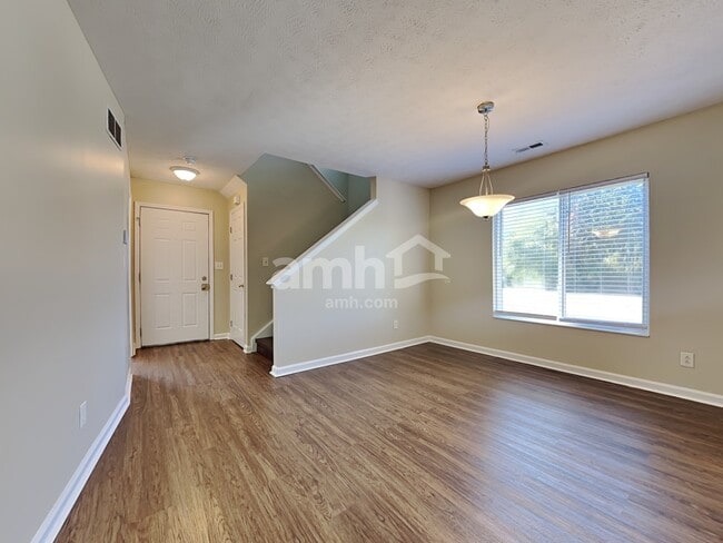 Building Photo - 10399 Peacock Ln