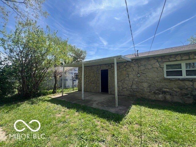 Building Photo - 8724 Montery Rd