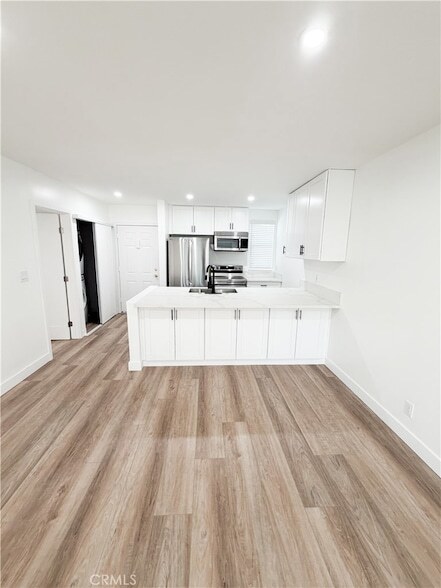 Building Photo - 17000 Burbank Blvd