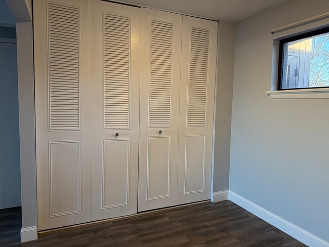 Building Photo - 22 Shrewsbury Green Dr