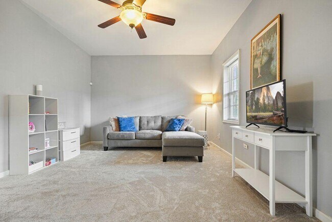 Building Photo - 3803 Waters Edge Trail