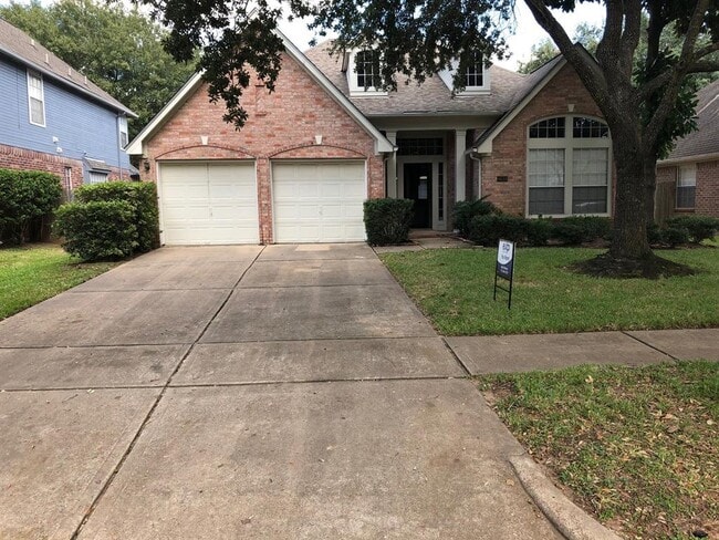 Primary Photo - 4610 Plantation Creek Dr