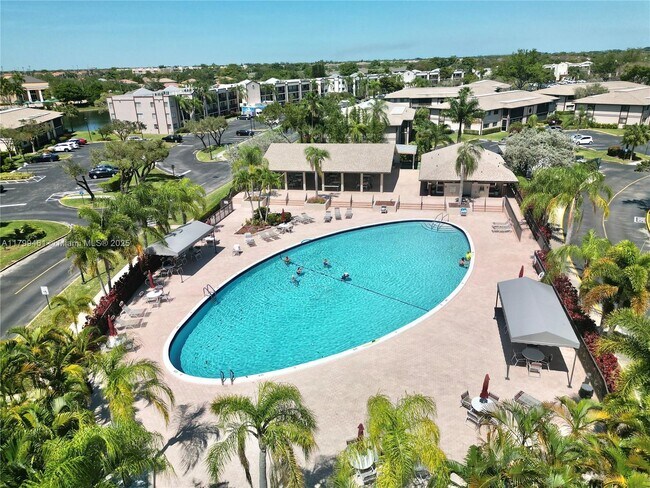 Building Photo - 9704 S Belfort Cir