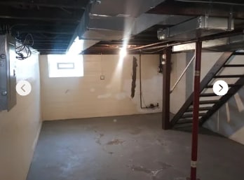 Building Photo - 1310 S Danley Square