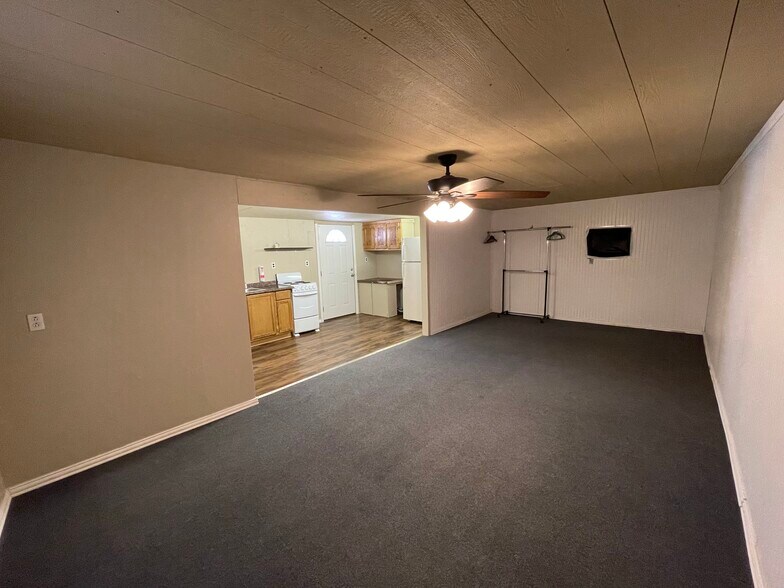 Building Photo - 1421 Webster St
