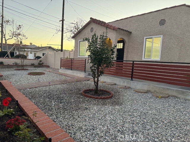 Building Photo - 24627 Cypress St