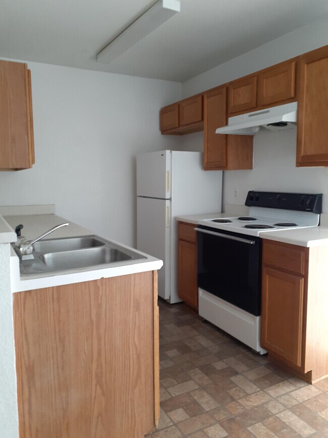 Building Photo - 2100 South W S Young Drive