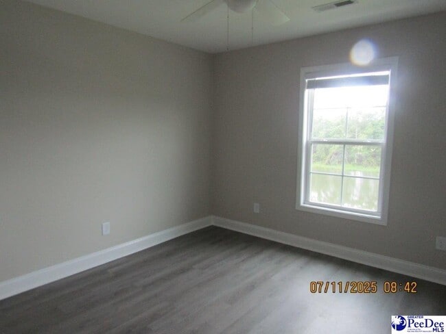 Building Photo - 2846b Jubilee Dr