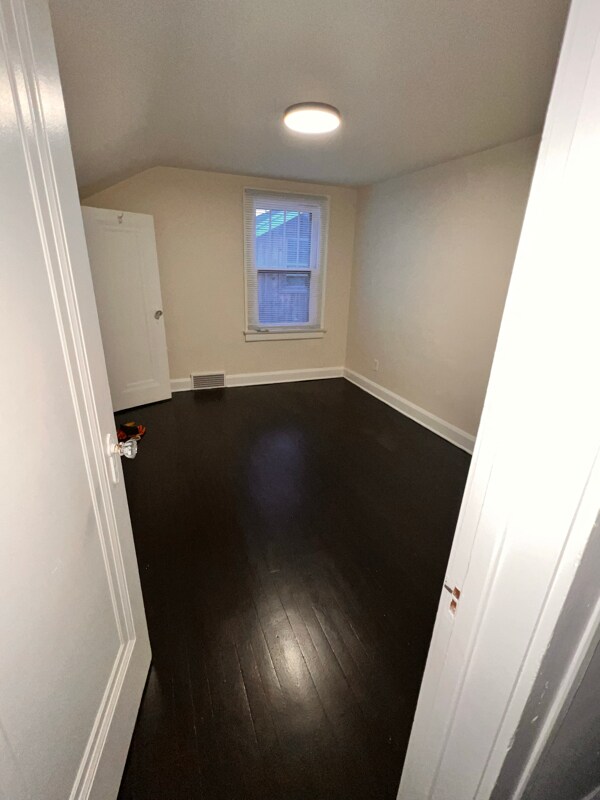 Building Photo - 5503 Southern Blvd