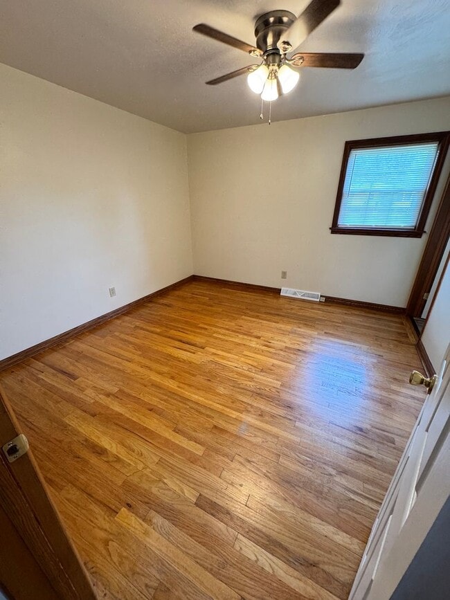 Building Photo - 5001 Sampson Dr