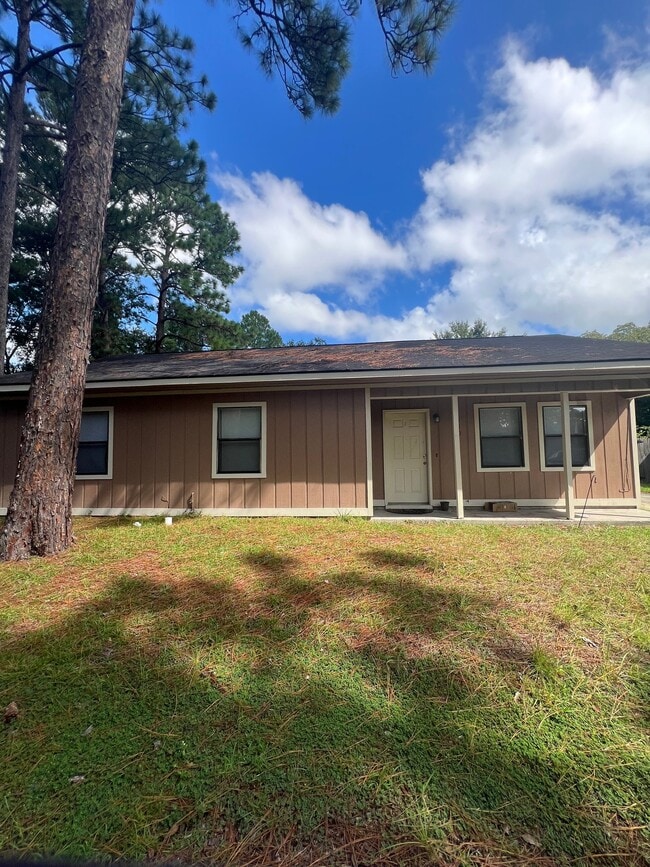 Building Photo - 130 Pointe S Dr