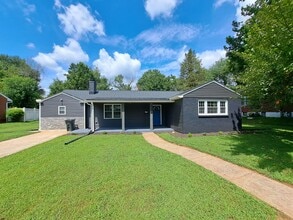 Building Photo - 4705 Clarke St