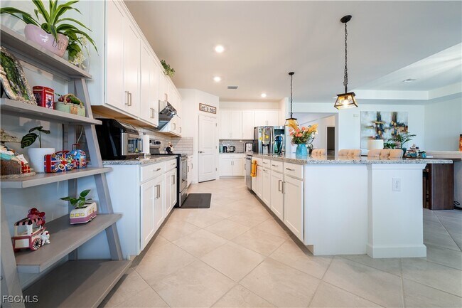 Building Photo - 11171 Canopy Loop