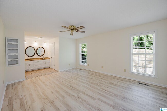 Building Photo - 1828 Jacobs Ln