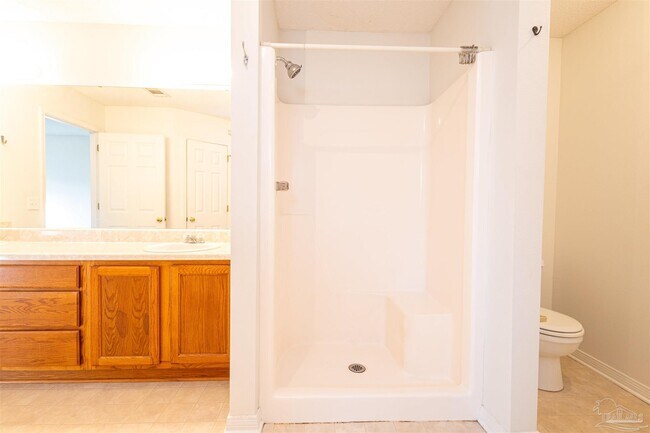 Building Photo - 10719 Crosscut Dr