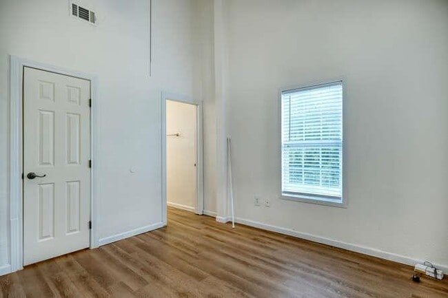 Building Photo - 14708 Foy Dr