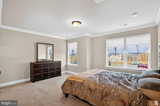 Building Photo - 7986 Benjamin Stoddert Ct