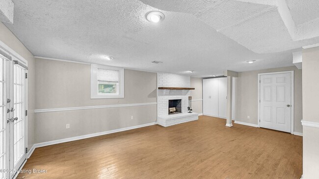 Building Photo - 8116 Montero Dr