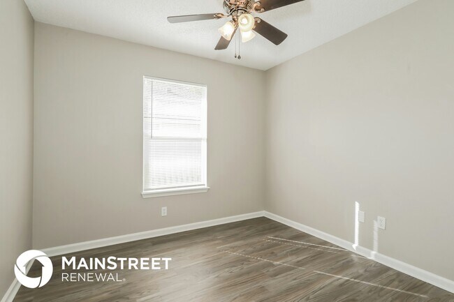 Building Photo - 2569 Blackstone Ct