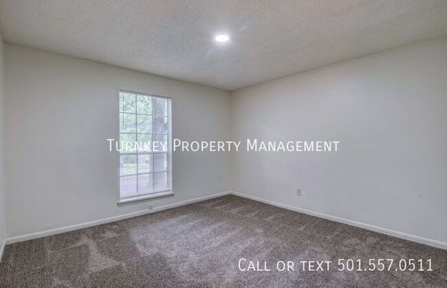 Building Photo - 8901 Tanya Dr