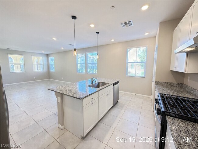 Building Photo - 3575 Credere Ln