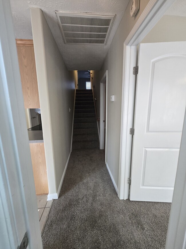 Building Photo - 76 Shelby St