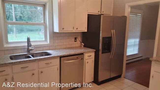 Building Photo - 4 br, 3 bath House - 3930 Tamerlane Drive