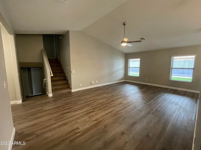 Building Photo - 607 S Winthrop St