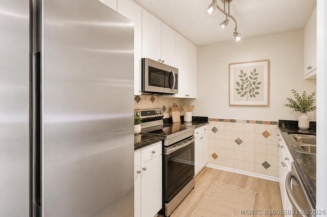Building Photo - 2229 22nd Way