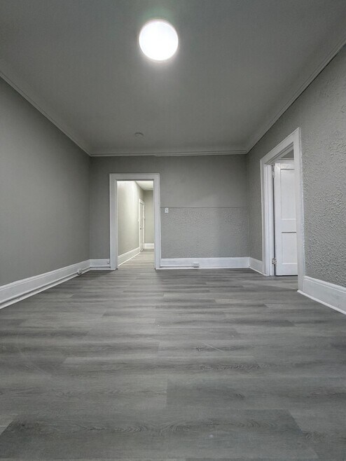 Building Photo - 418 Watchung Ave