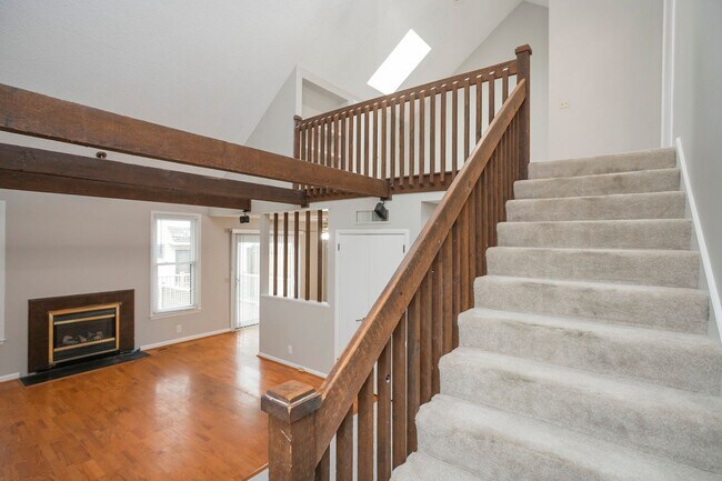 Building Photo - 5419 Hickory Park Dr