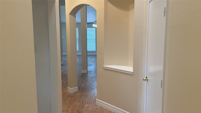 Building Photo - 16806 Pheasant Creek Ct